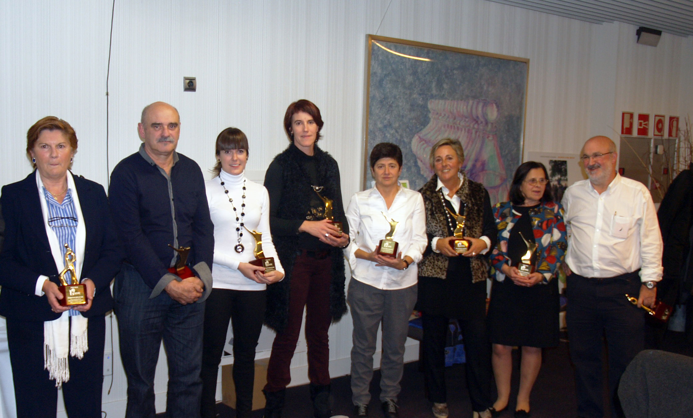 Celebrada la Cena Solidaria y la entrega de los premios “Saski Saria”