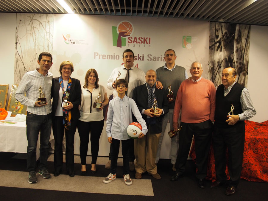 Celebrada la cena solidaria más “internacional” del baloncesto vizcaíno